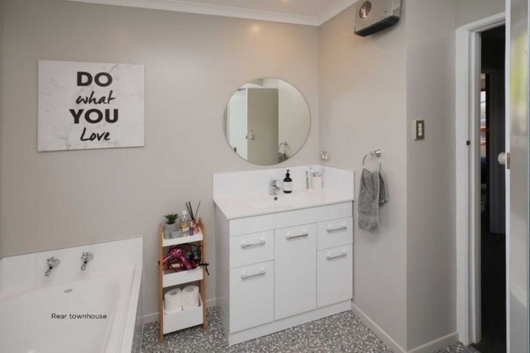 Photo of property in 40b King Street, Rangiora, 7400