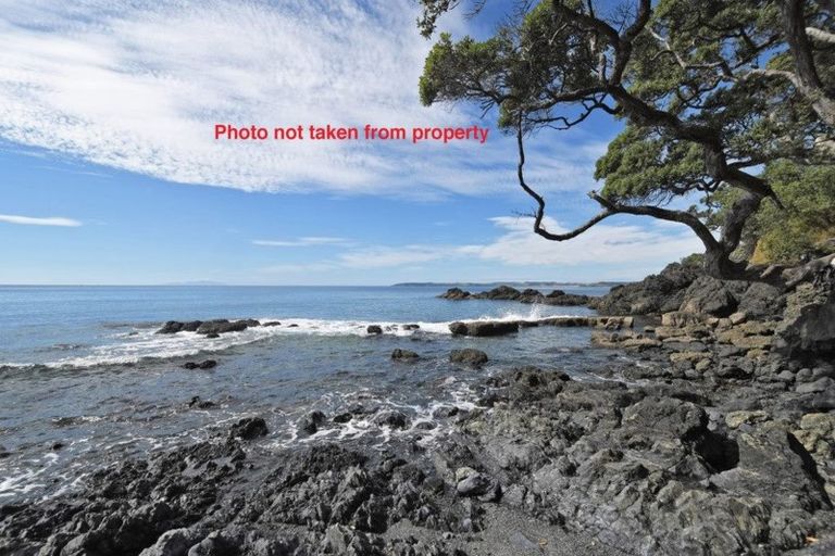 Photo of property in 42 Wonderview Road, Leigh, 0985