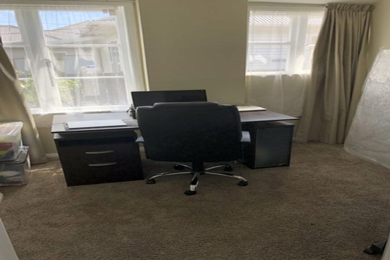 Photo of property in 17 Bauchop Road, Waterloo, Lower Hutt, 5011