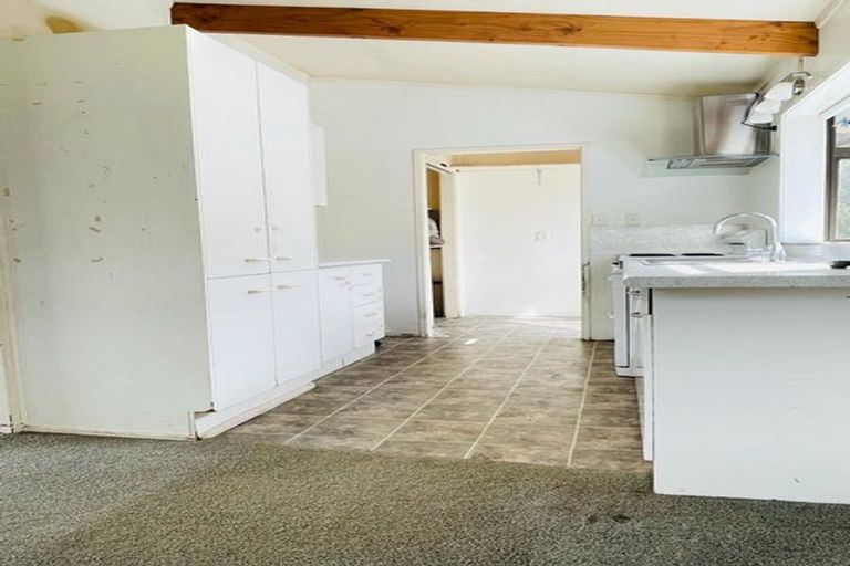 Photo of property in 1/166 Nile Road, Milford, Auckland, 0620