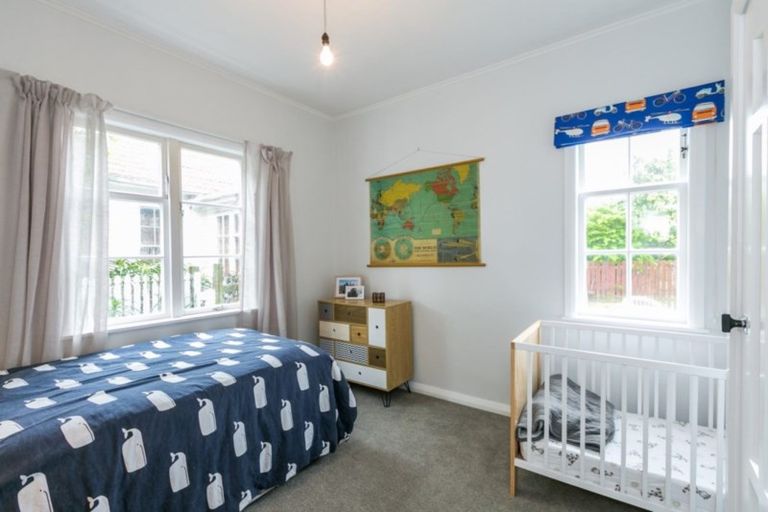 Photo of property in 41 Nuffield Avenue, Marewa, Napier, 4110