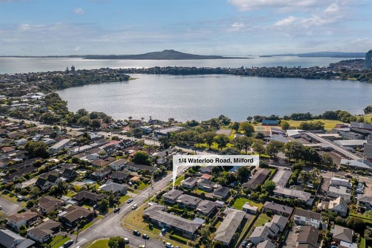 Photo of property in 1/4 Waterloo Road, Milford, Auckland, 0620