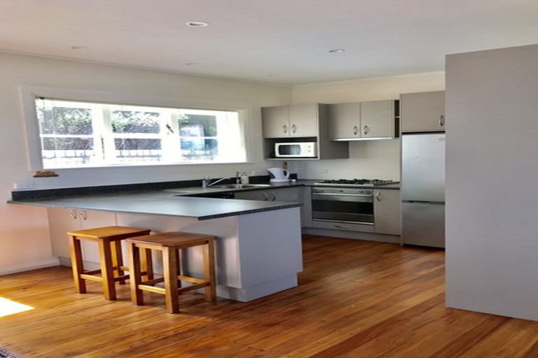 Photo of property in 33 Benares Street, Khandallah, Wellington, 6035