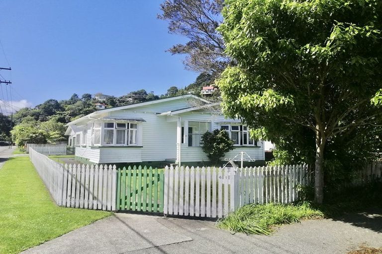 Photo of property in 41 Norton Park Avenue, Fairfield, Lower Hutt, 5011