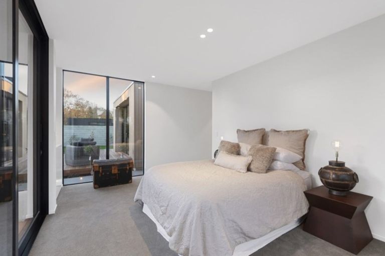 Photo of property in 155 Puriri Street, Fendalton, Christchurch, 8041