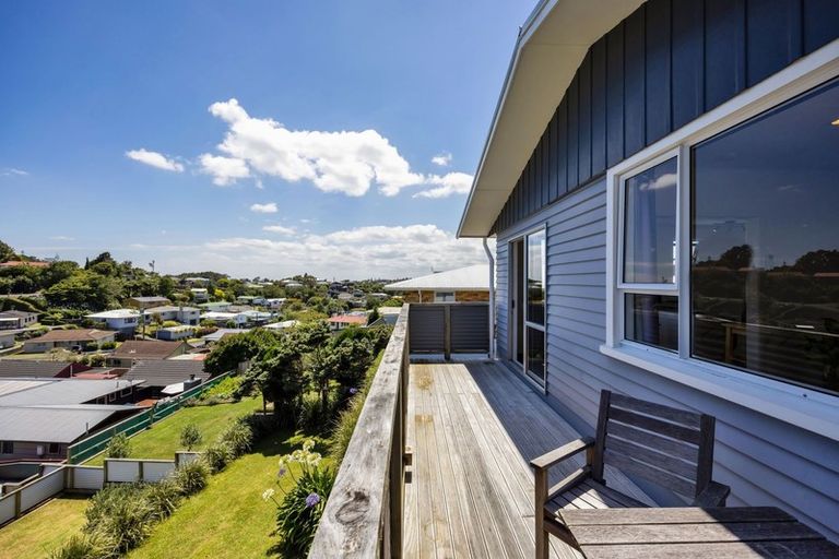 Photo of property in 18 Penrith Street, Westown, New Plymouth, 4310