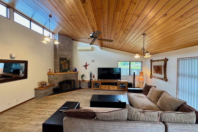 Photo of property in 2 Oakleigh Rise, Oakleigh, Whangarei, 0171