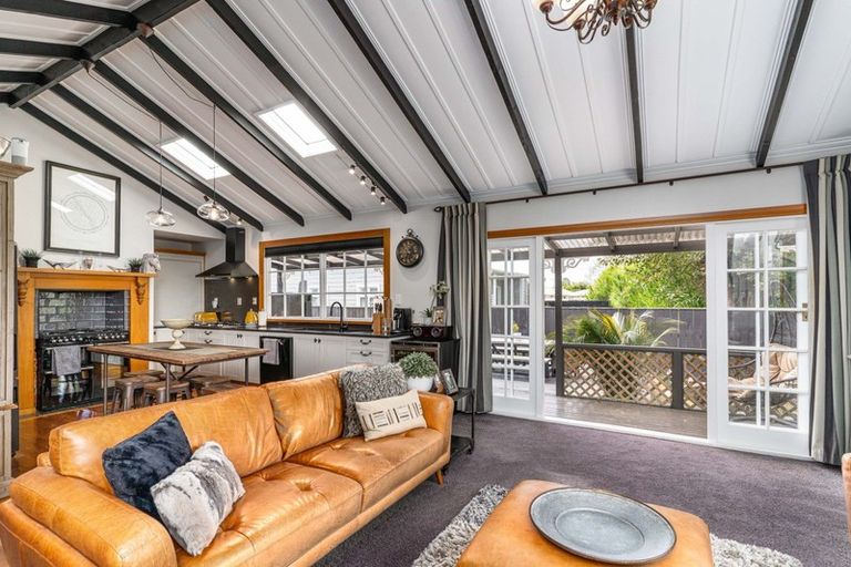 Photo of property in 5 Queen Street, Feilding, 4702