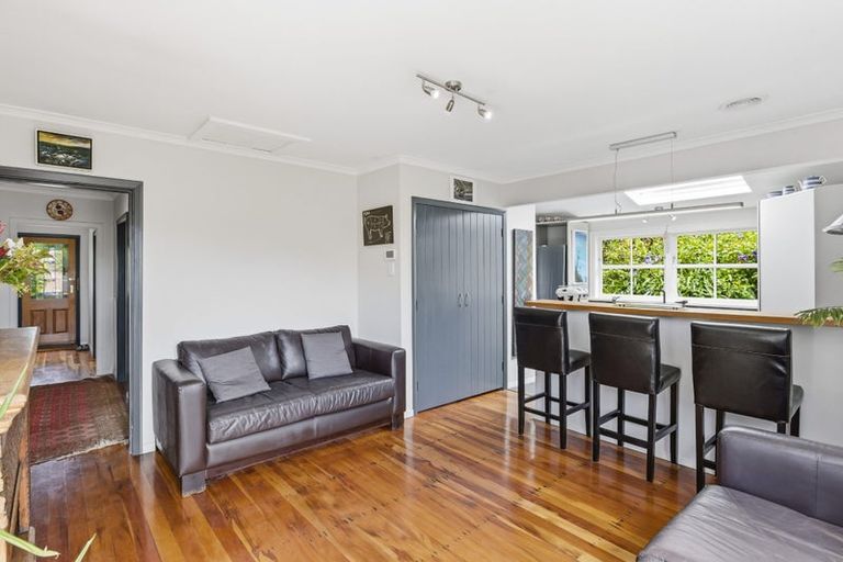 Photo of property in 5a Paneta Street, Paekakariki, 5034