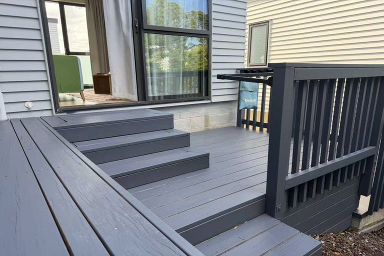 Photo of property in 2/26 Long Bay Drive, Torbay, Auckland, 0630