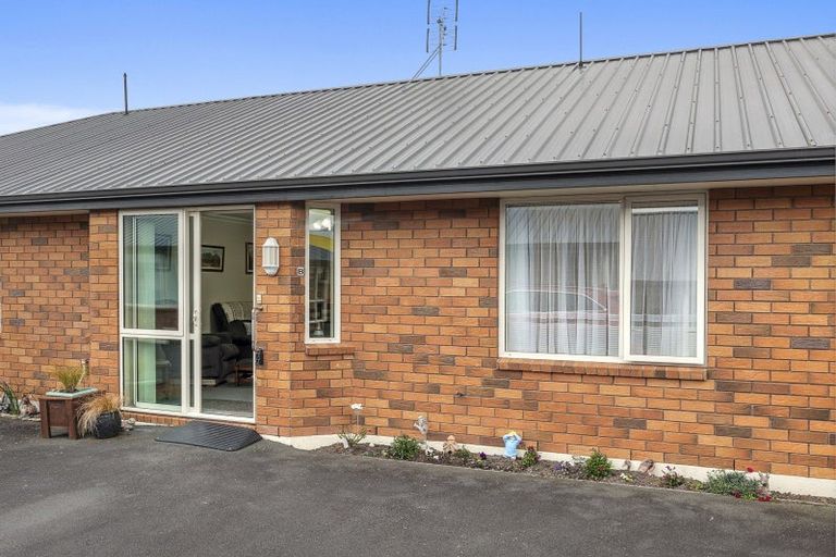Photo of property in 2/4 Reid Avenue, Mosgiel, 9024