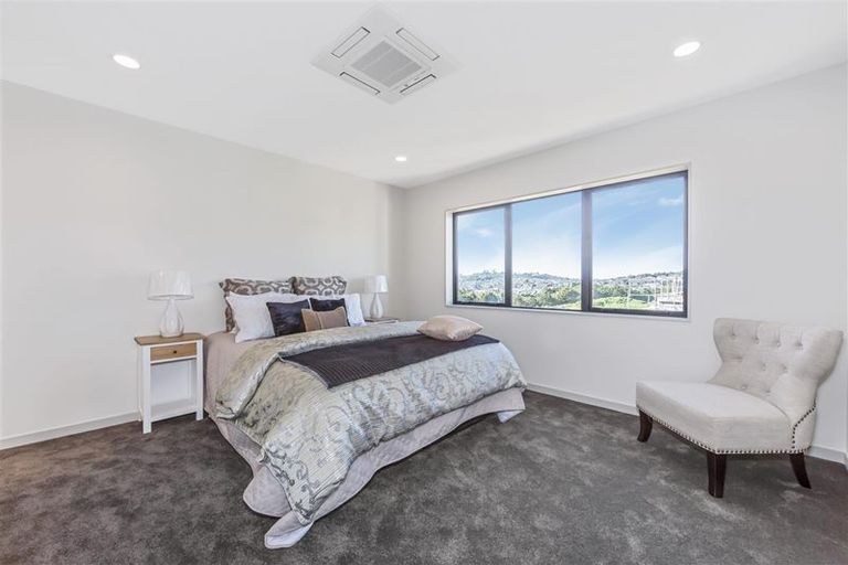 Photo of property in 9 Drover Close, Flat Bush, Auckland, 2019