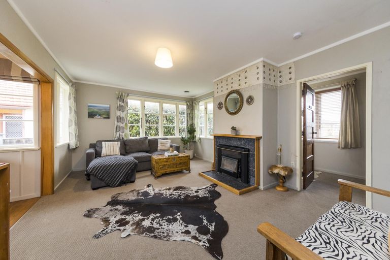 Photo of property in 10 Severn Terrace, Roslyn, Palmerston North, 4414