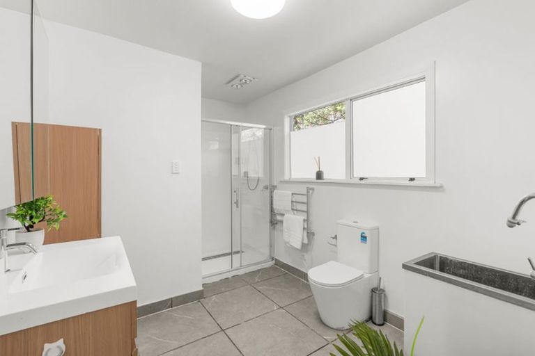 Photo of property in 21 Moreland Avenue, Papanui, Christchurch, 8053
