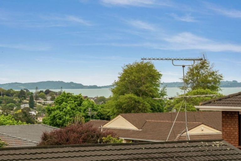 Photo of property in 1/34 Sunnyview Avenue, Shelly Park, Auckland, 2014
