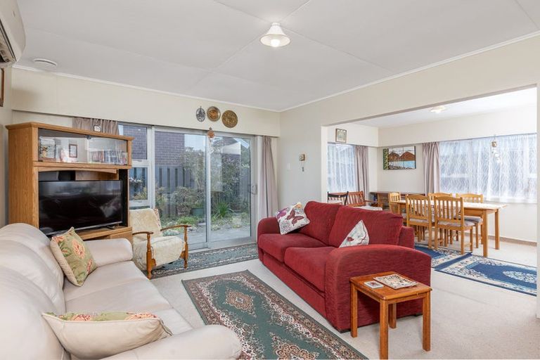 Photo of property in 35 Oak Street, Masterton, 5810