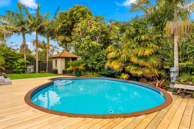 Photo of property in 9 Porritt Avenue, Chatswood, Auckland, 0626