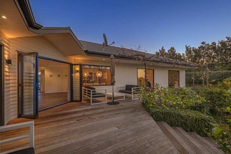 Photo of property in 69 Polson Hill Drive, Aokautere, Palmerston North, 4471