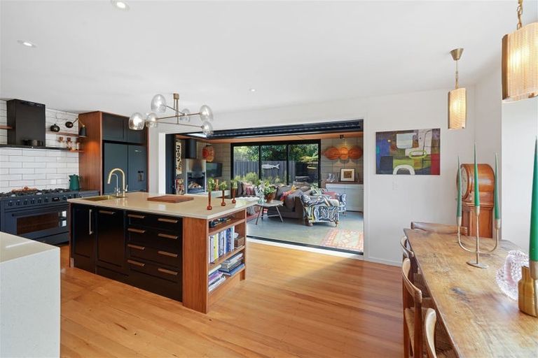 Photo of property in 42 Whitfield Street, Sumner, Christchurch, 8081