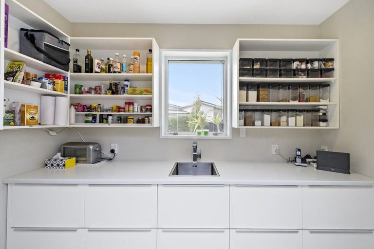 Photo of property in 12 Churchill Drive, Rangiora, 7400