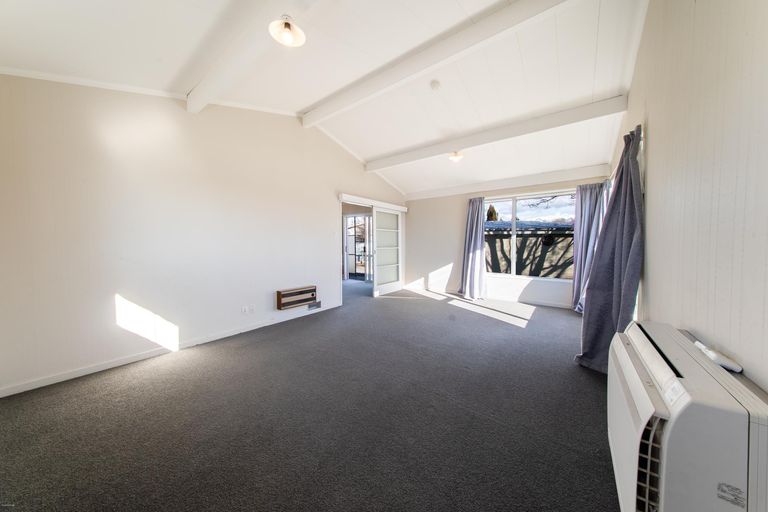 Photo of property in 132 Mackenzie Drive, Twizel, 7901