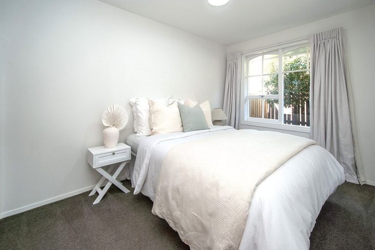 Photo of property in 128 Studholme Street, Somerfield, Christchurch, 8024