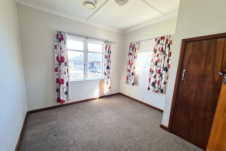 Photo of property in 330 Carrington Street, Vogeltown, New Plymouth, 4310