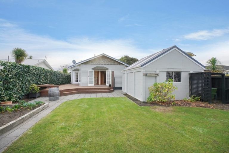 Photo of property in 22 Bletsoe Avenue, Spreydon, Christchurch, 8024
