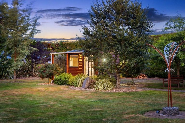 Photo of property in 4 Campbell Lane, Oxford, 7430