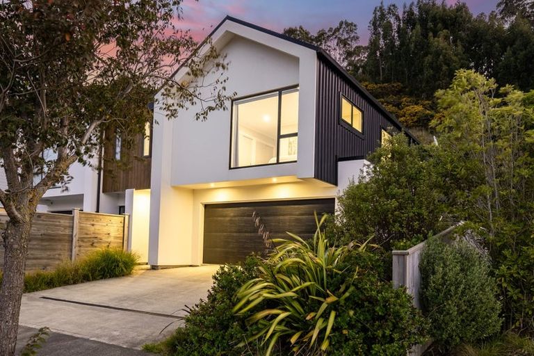 Photo of property in 49 Banks Boulevard, Whitby, Porirua, 5024