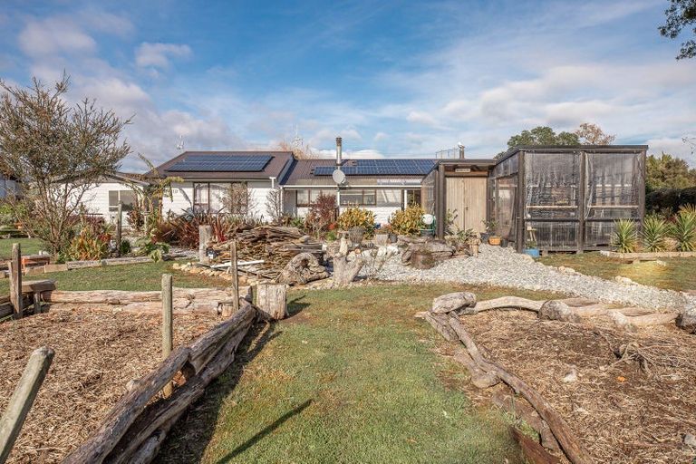 Photo of property in 57 Caledonian Road, Westport, 7892