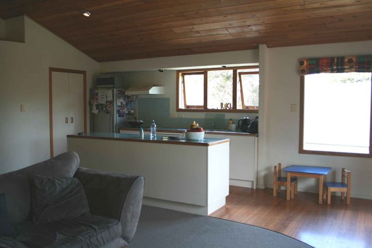 Photo of property in 149 Matipo Road, Te Atatu Peninsula, Auckland, 0610