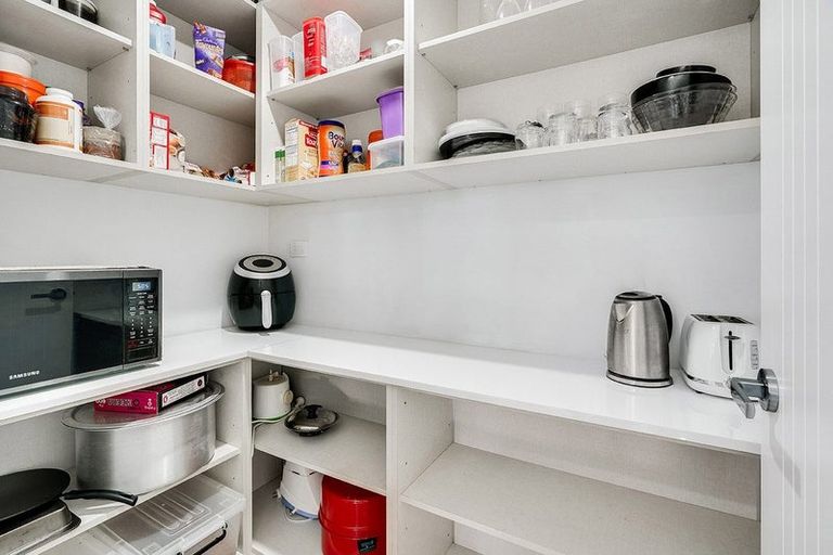 Photo of property in 23 Inuwai Street, Glenview, Hamilton, 3206