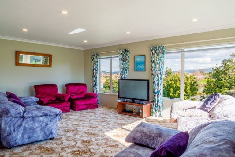 Photo of property in 14 Walnut Grove, Whakatane, 3120