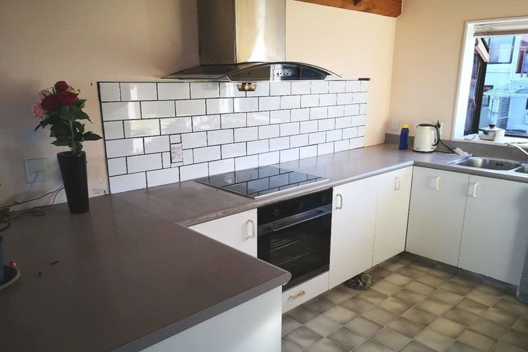 Photo of property in 18c Rangitane Street, Maupuia, Wellington, 6022