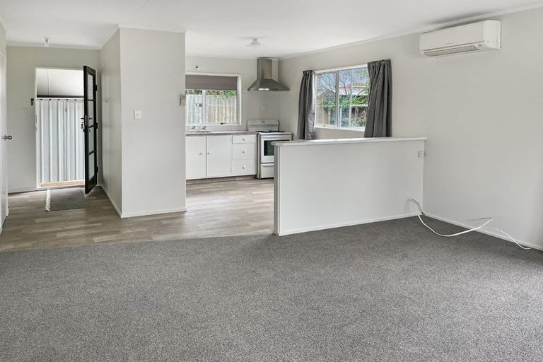 Photo of property in 2/2 Wembley Place, Richmond Heights, Taupo, 3330