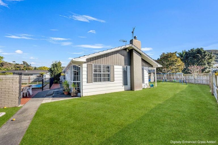 Photo of property in 1 D'arcy Place, Taradale, Napier, 4112