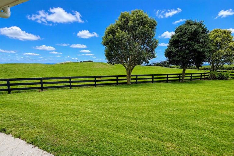 Photo of property in 1200 Redhill Road, Te Kopuru, Dargaville, 0371