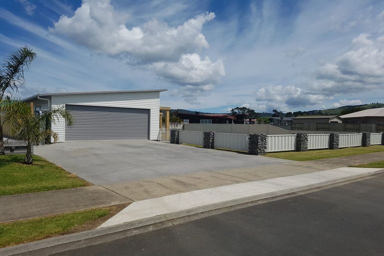 Photo of property in 5 Carina Way, Whitianga, 3510