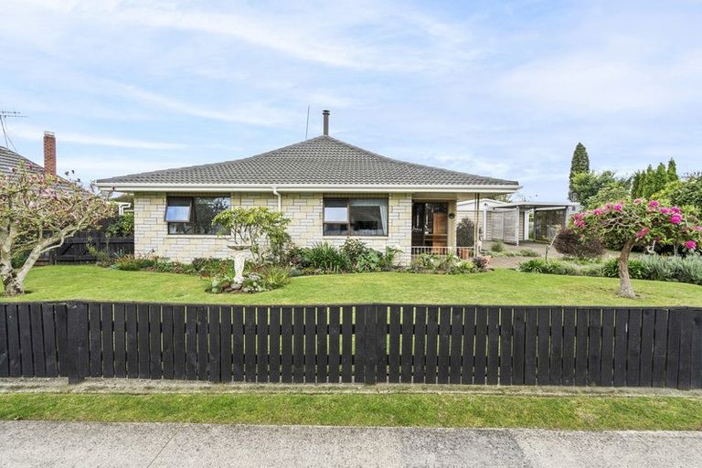 Photo of property in 108 Thornton Road, Cambridge, 3434