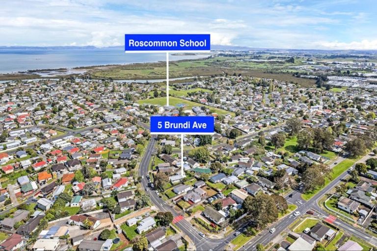 Photo of property in 5 Burundi Avenue, Clendon Park, Auckland, 2103