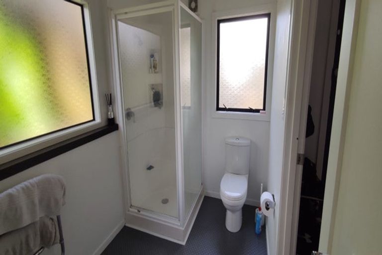 Photo of property in 144 Glengarry Road, Glen Eden, Auckland, 0602