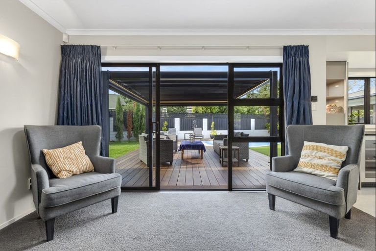 Photo of property in 262 Shakespeare Street, Leamington, Cambridge, 3432