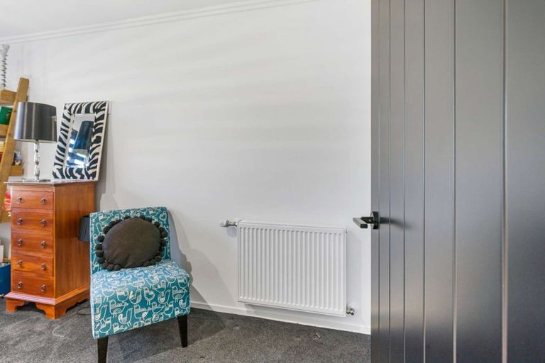 Photo of property in 6 Robertson Street, Glenholme, Rotorua, 3010