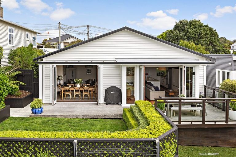 Photo of property in 134 Messines Road, Karori, Wellington, 6012