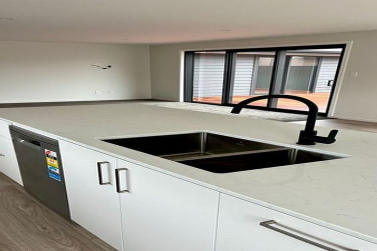 Photo of property in 37a Buckleys Terrace, Tinwald, Ashburton, 7700