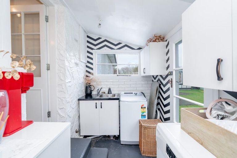 Photo of property in 81 Mitchell Street, Richmond, Invercargill, 9810