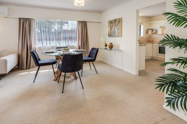 Photo of property in 2/1 Bramley Drive, Farm Cove, Auckland, 2012