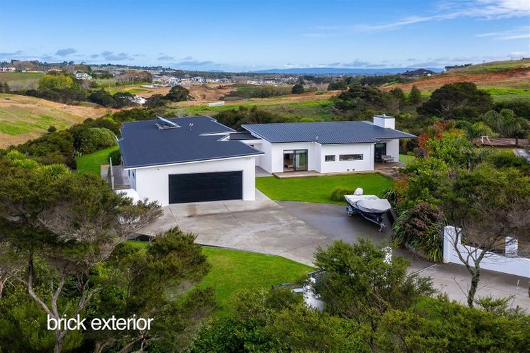 Photo of property in 25 Imperial Place, Flat Bush, Auckland, 2019