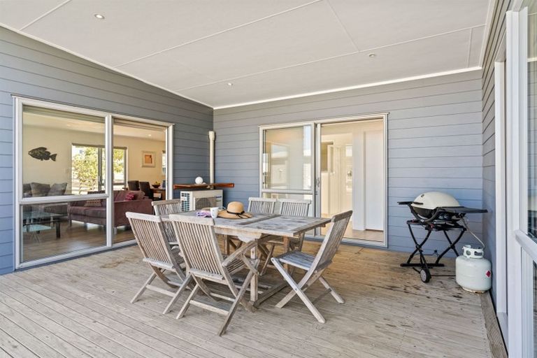 Photo of property in 4b Beachcomber Road, Mangawhai Heads, Mangawhai, 0505